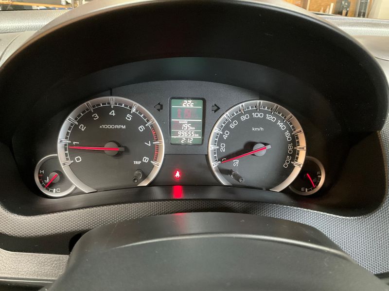 Suzuki Swift 1.2 Comfort — zdjęcie 13