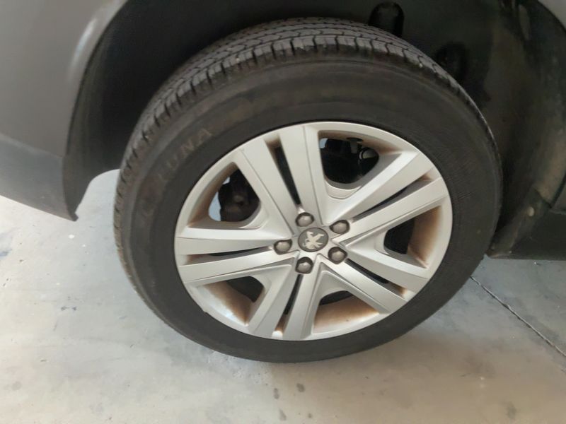 Peugeot 2008 1.2 VTi Style 2017 – снимка 9