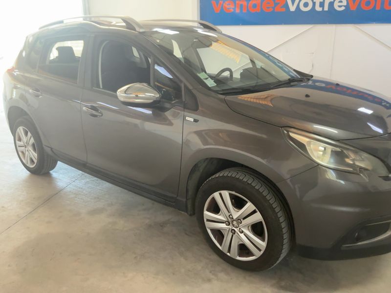 Peugeot 2008 1.2 VTi Style 2017 – снимка 12