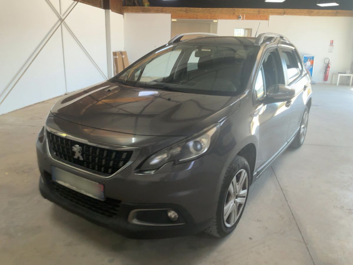Peugeot 2008 2017 — photo 1