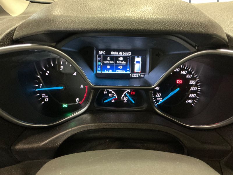 Ford Grand Tourneo Connect 1.5 TDCi Titanium — zdjęcie 13