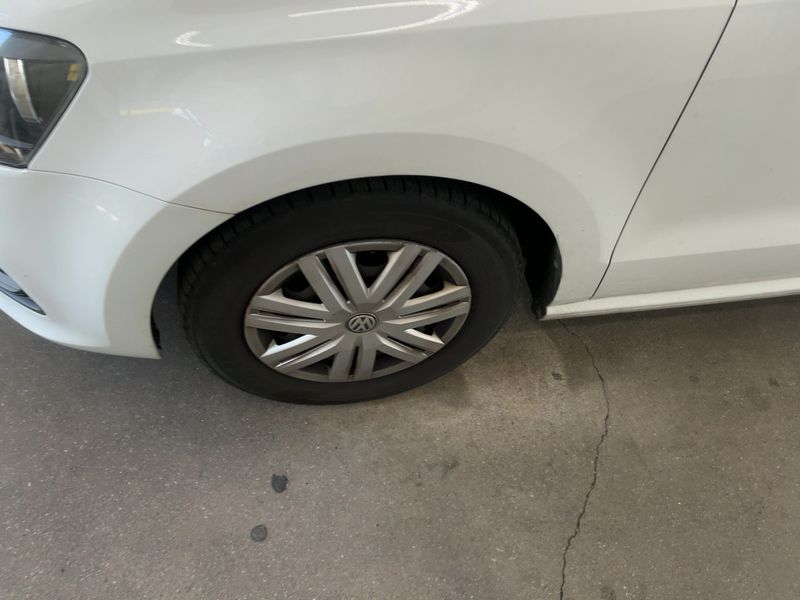 Volkswagen Polo 1.0 Trendline 2017 – снимка 3