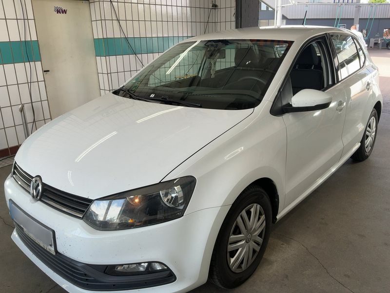 Volkswagen Polo 1.0 Trendline 2017 – снимка 1