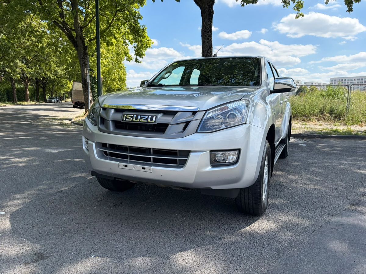Isuzu D-MAX 2016