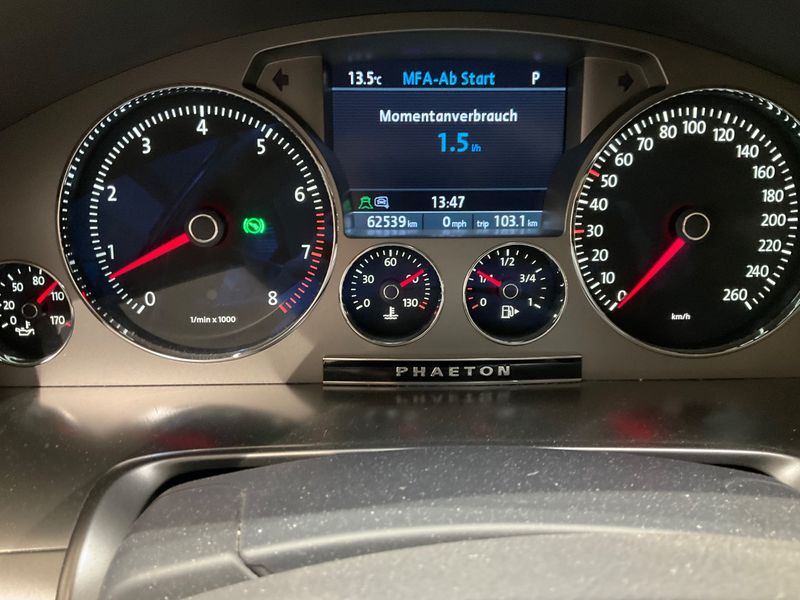 Volkswagen Phaeton 3.6 V6 FSI 4Motion — zdjęcie 13