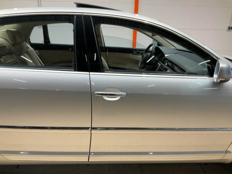 Volkswagen Phaeton 3.6 V6 FSI 4Motion — zdjęcie 7