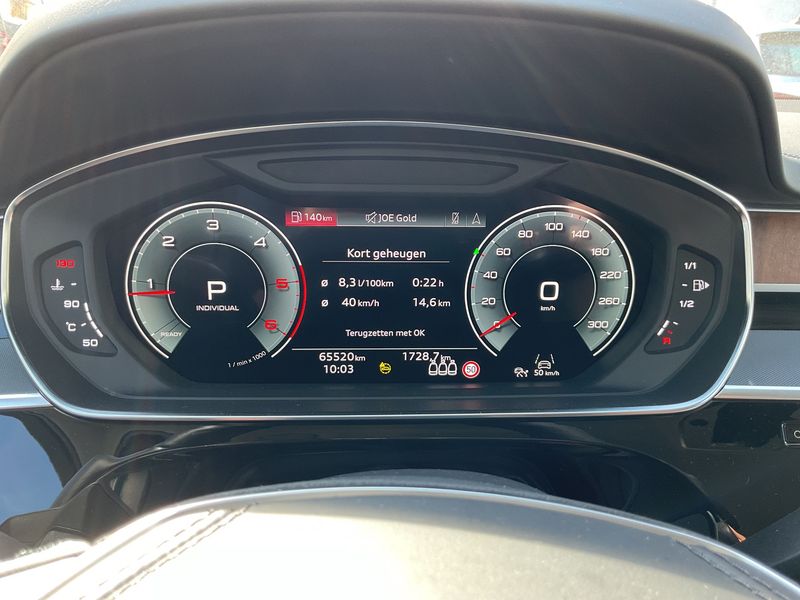Audi A8 50 TDI Mild-Hybrid quattro — zdjęcie 13