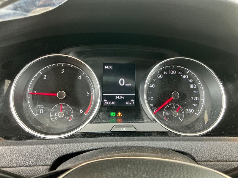 Volkswagen Golf VII 1.6 TDI Rabbit BlueMotion Tech 2016 – снимка 18