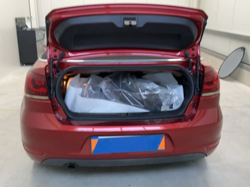 Volkswagen Golf VI 1.6 TDI — zdjęcie 10