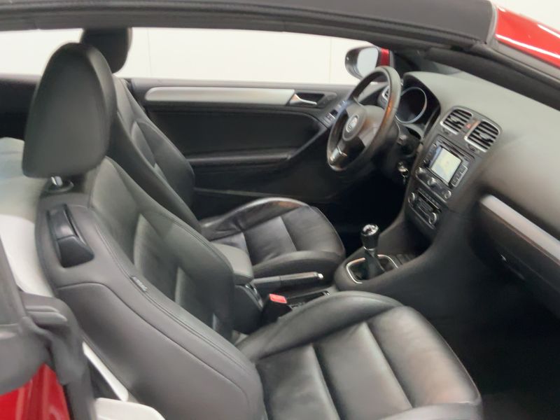 Volkswagen Golf VI 1.6 TDI — zdjęcie 11