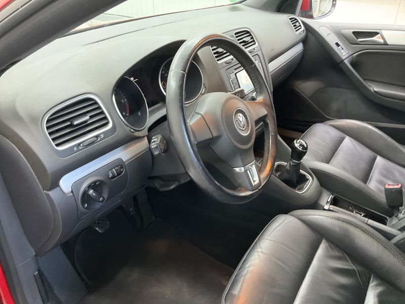 Volkswagen Golf VI 1.6 TDI 2012 – снимка 28