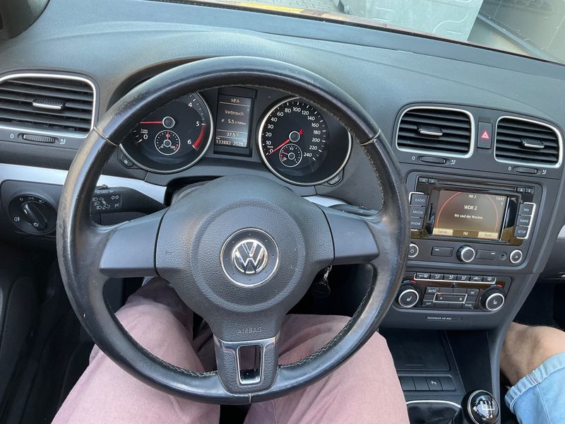 Volkswagen Golf VI 1.6 TDI — zdjęcie 12