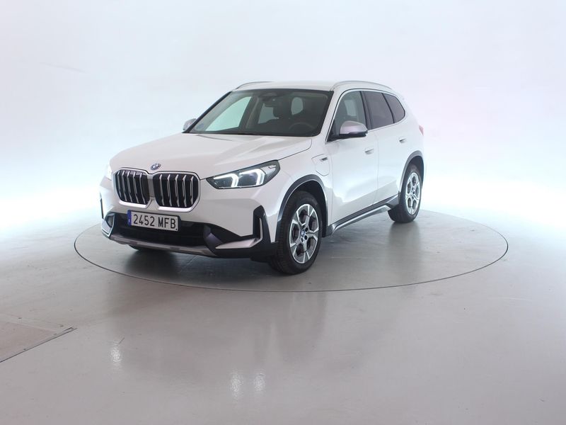 X1 xDrive 25e xLine