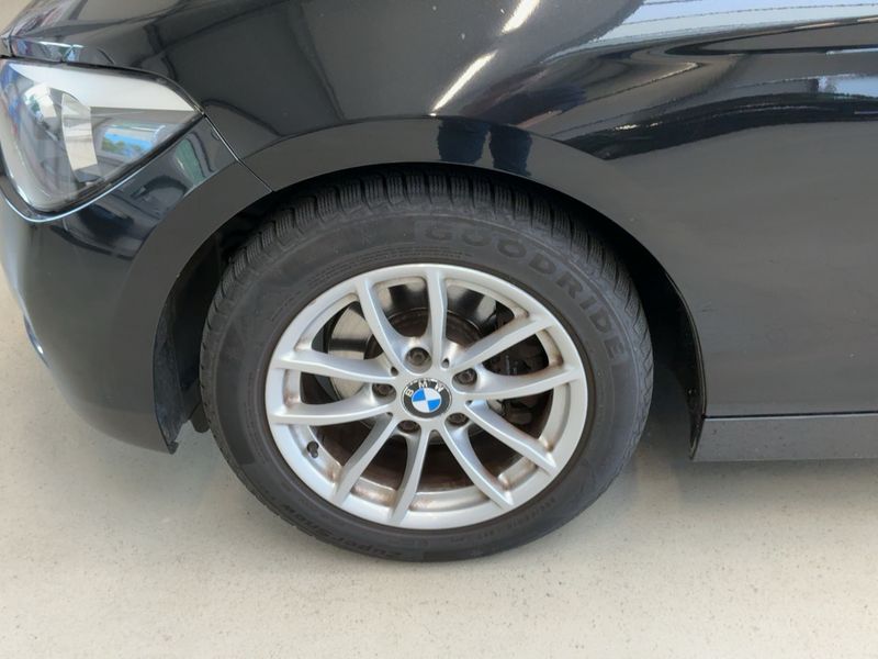 BMW 1er 118i 2011 – снимка 3