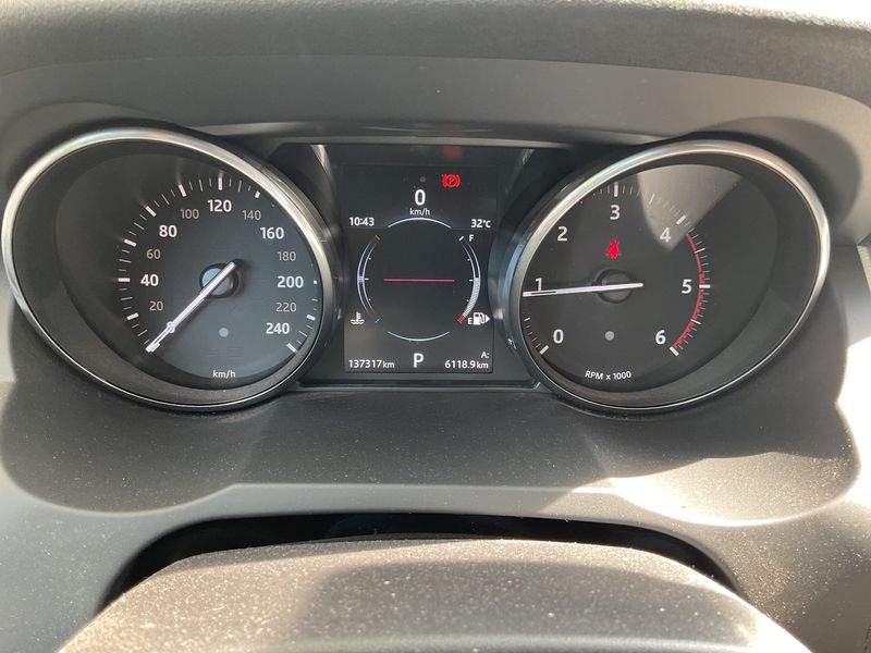 Land Rover Evoque 2.0 Td4 SE 2016 – снимка 18