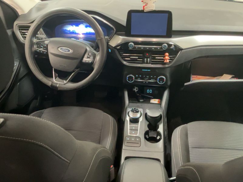 Ford Kuga 1.5 TDCi EcoBlue Titanium — zdjęcie 12