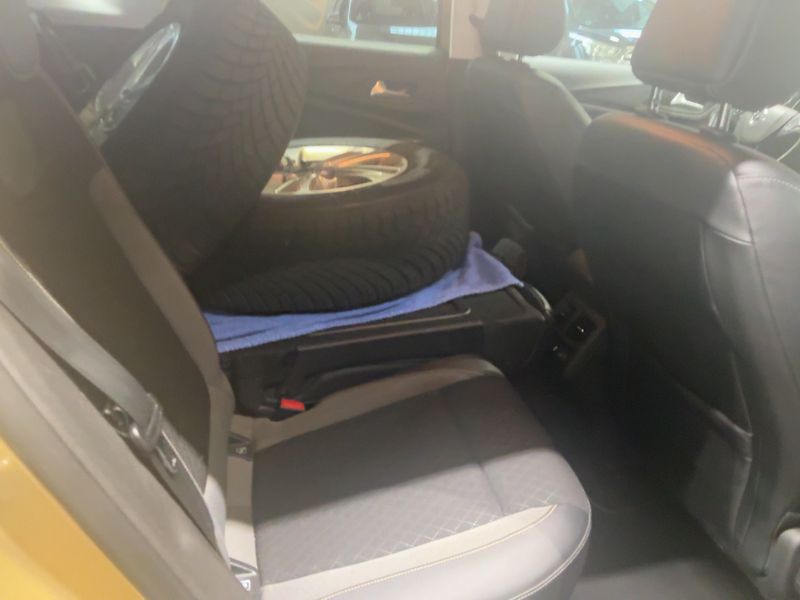 Opel Grandland X 1.2 Turbo Dynamic — zdjęcie 14