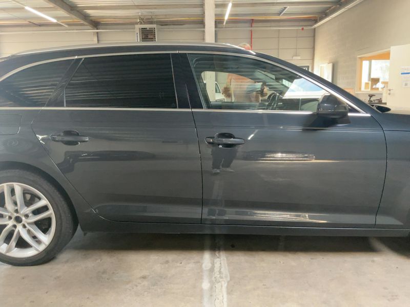 Audi A4 2.0 TDI Sport — zdjęcie 7