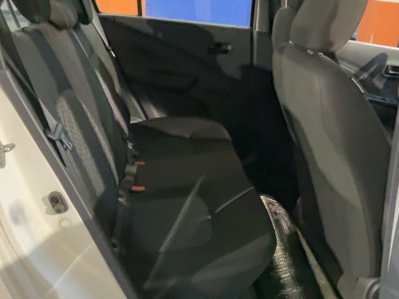 Suzuki Celerio 1.0 Avantage — zdjęcie 14