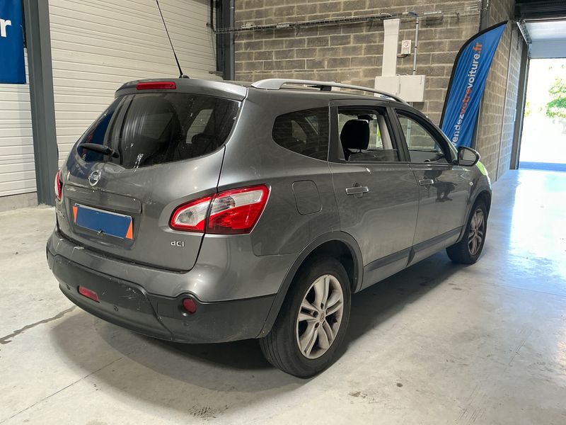 Nissan Qashqai+2 1.6 dCi Tekna — zdjęcie 2