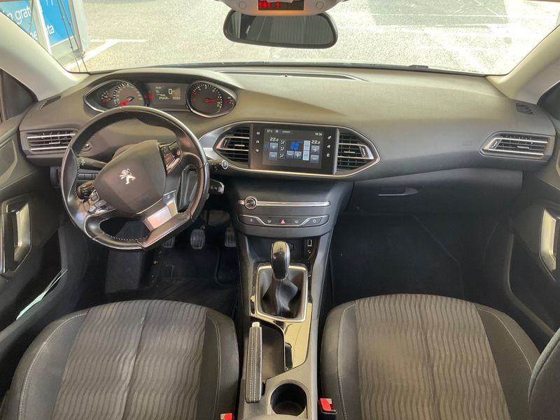Peugeot 308 1.6 HDi Active — zdjęcie 12