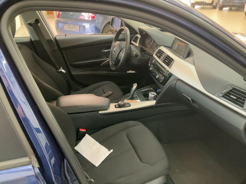 BMW 3er 318i Advantage — zdjęcie 11