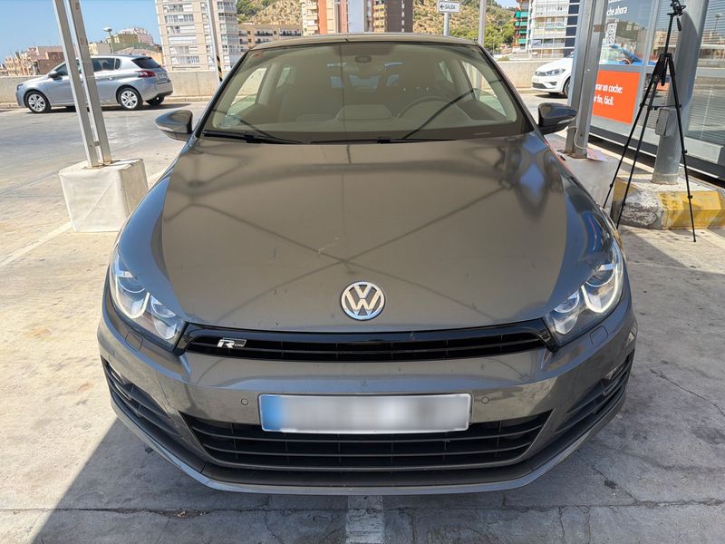 Volkswagen Scirocco 2.0 TDI R-Line BlueMotion Tech 2017 – снимка 14