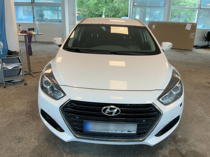 Hyundai i40 1.7 CRDi Style Blue — zdjęcie 9