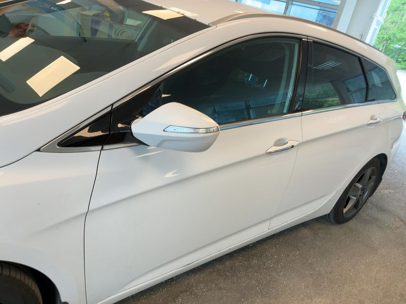 Hyundai i40 1.7 CRDi Style Blue — zdjęcie 4