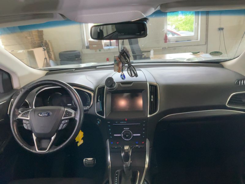 Ford Edge 2.0 TDCi Bi-Turbo Sport 4x4 — zdjęcie 12