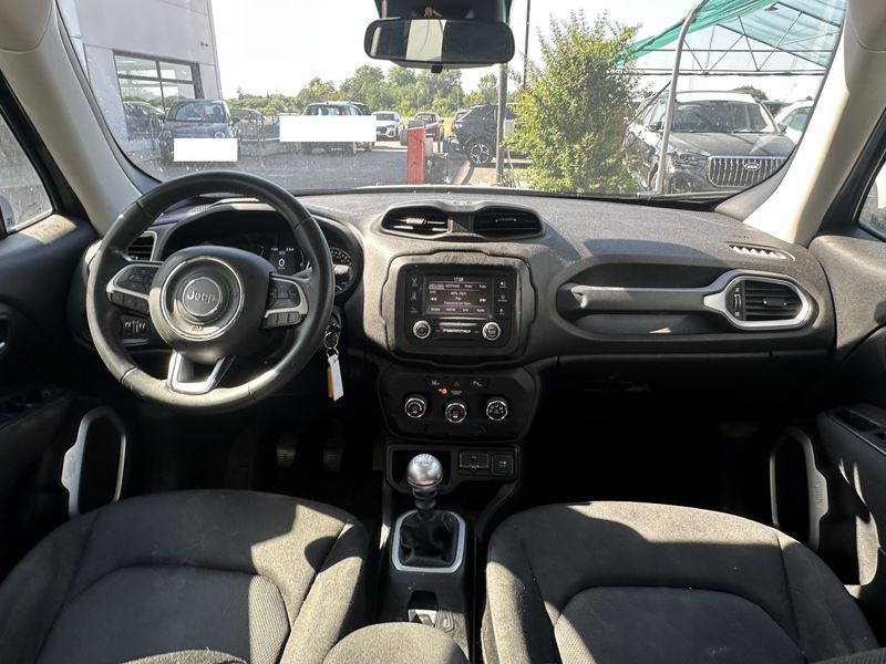 Jeep Renegade 1.6 M-Jet Longitude FWD — zdjęcie 11