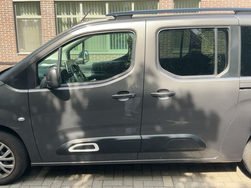 Citroen Berlingo 1.5 Blue-HDi Feel XL — zdjęcie 4