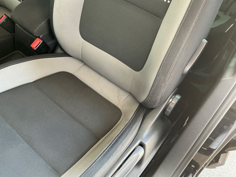 Volkswagen Tiguan 2.0 TDI Life BlueMotion Tech 2013 – снимка 31