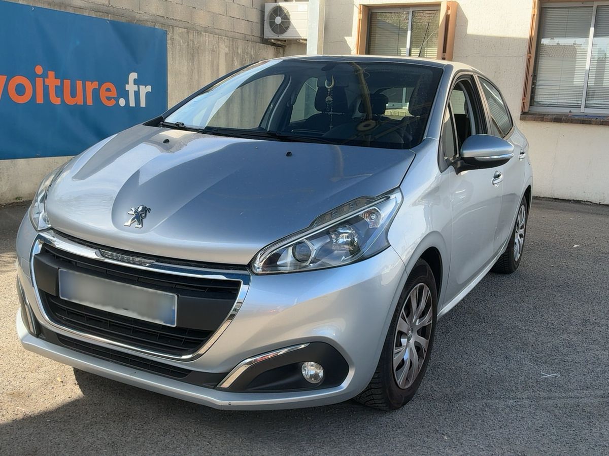 Peugeot 208 2015
