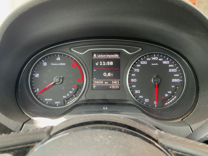 Audi A3 Sportback 2.0 TDI Business Line — zdjęcie 13
