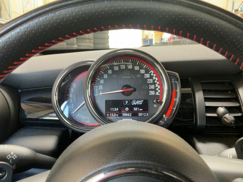MINI Cabrio John Cooper Works — zdjęcie 13