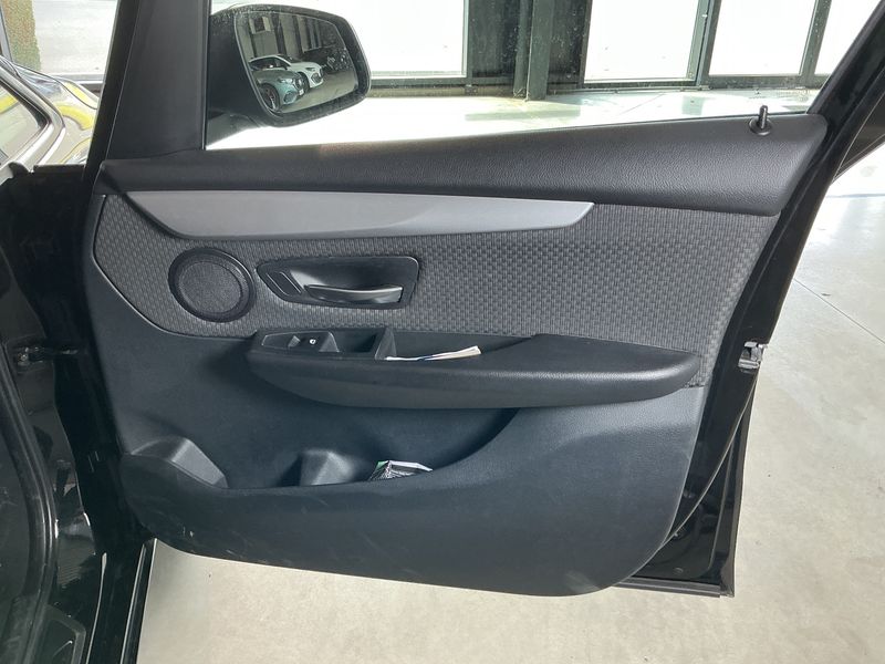 BMW 2er 218i Active Tourer Advantage 2015 – снимка 28
