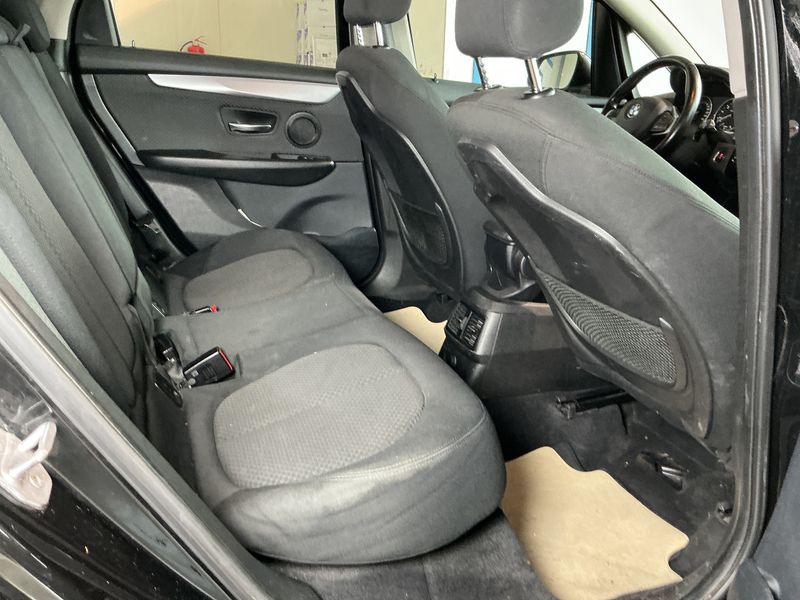 BMW 2er 218i Active Tourer Advantage 2015 – снимка 34