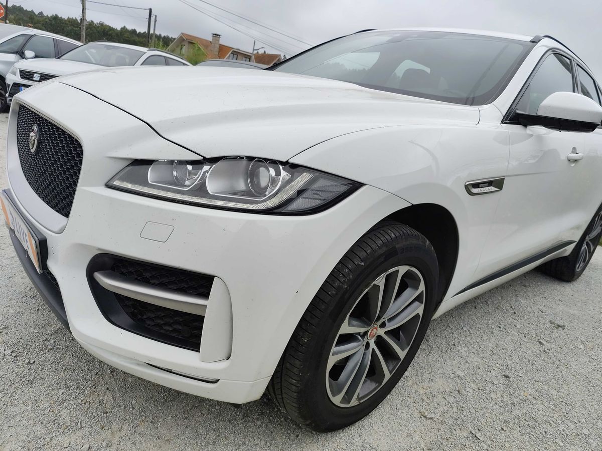 Jaguar F-Pace d'occasion
