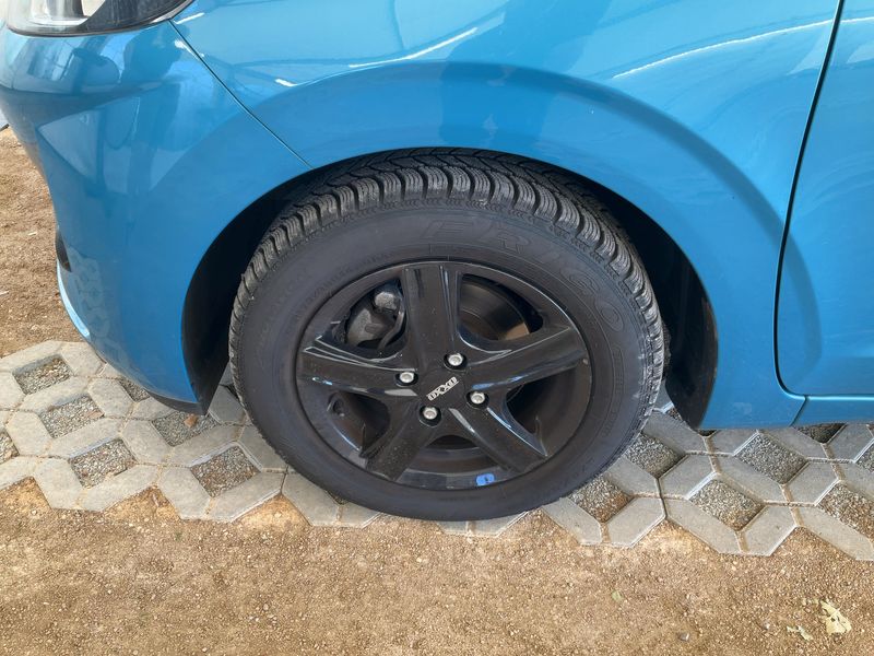 Hyundai i10 1.0 Trend 2023 – снимка 3