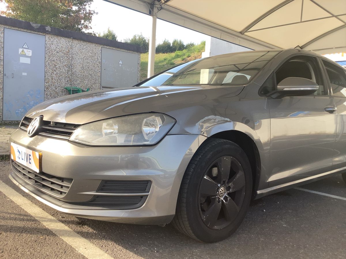 Volkswagen Golf VII 1.6 TDI Business BlueMotion Tech
