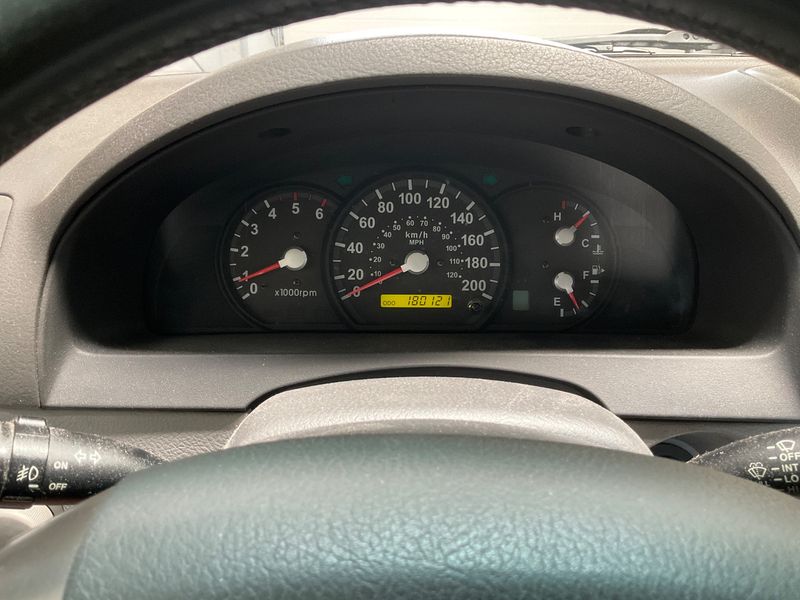Kia Sorento 2.5 CRDi EX — zdjęcie 4