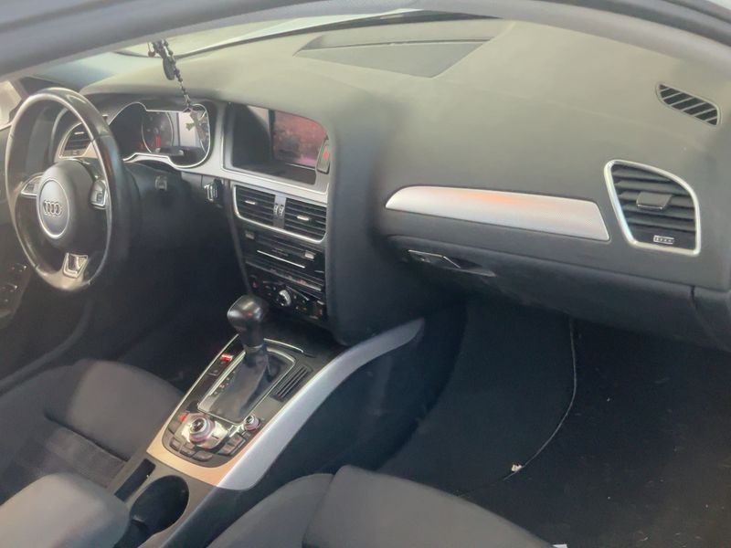 Audi A4 2.0 TDI Ambition — zdjęcie 12