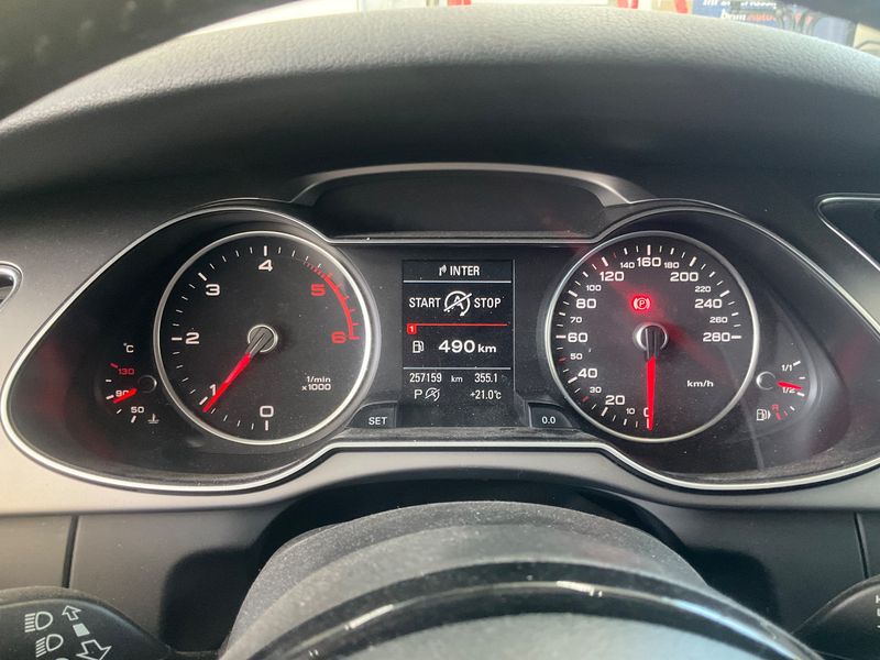 Audi A4 2.0 TDI Ambition — zdjęcie 13