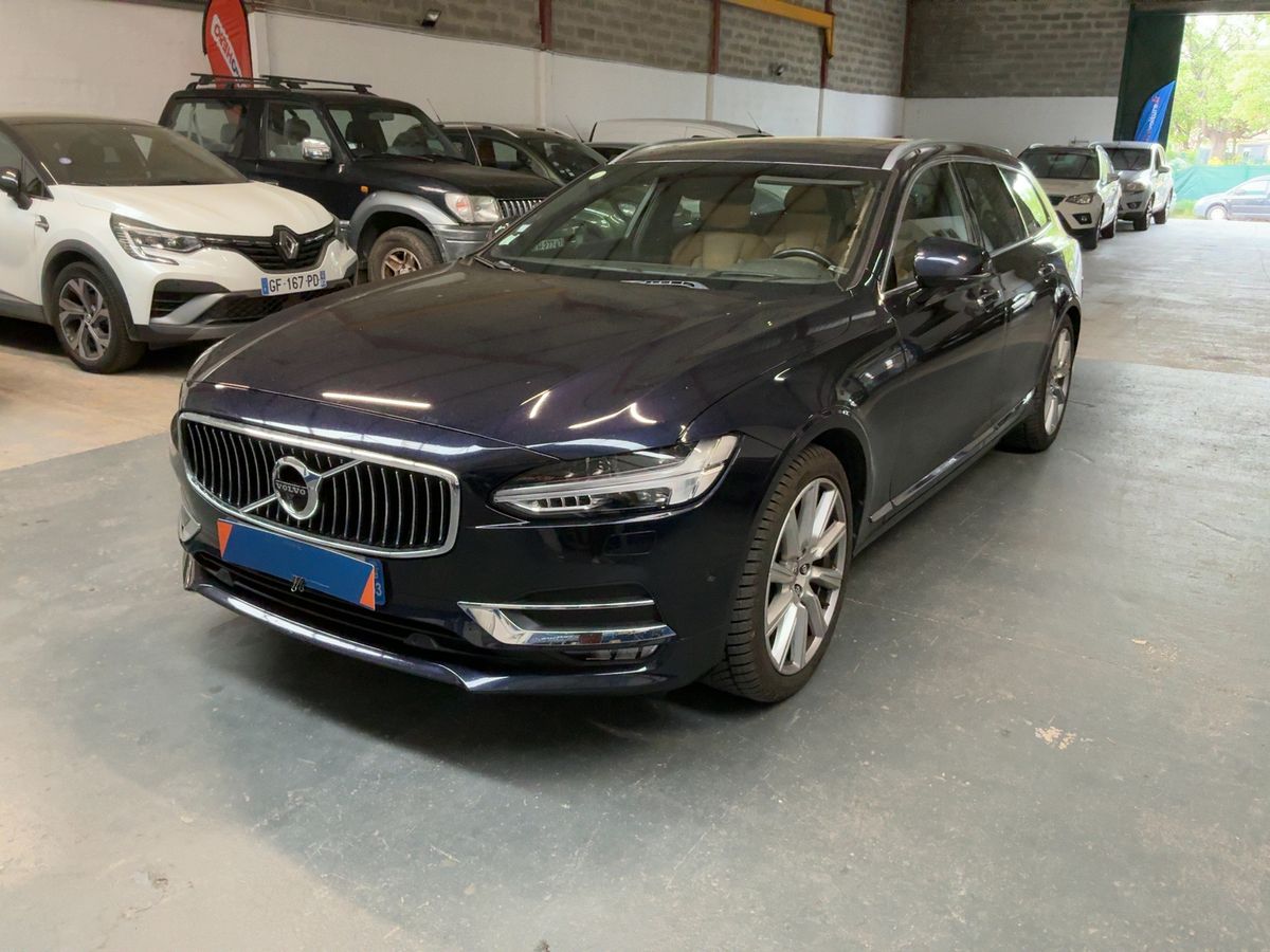 Volvo V90 2016 — photo 1