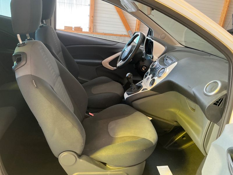 Ford Ka 1.2 Titanium — zdjęcie 3