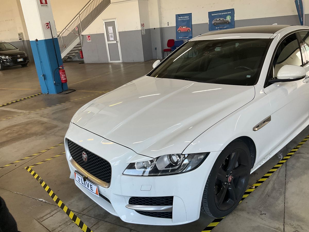 Jaguar XF d'occasion