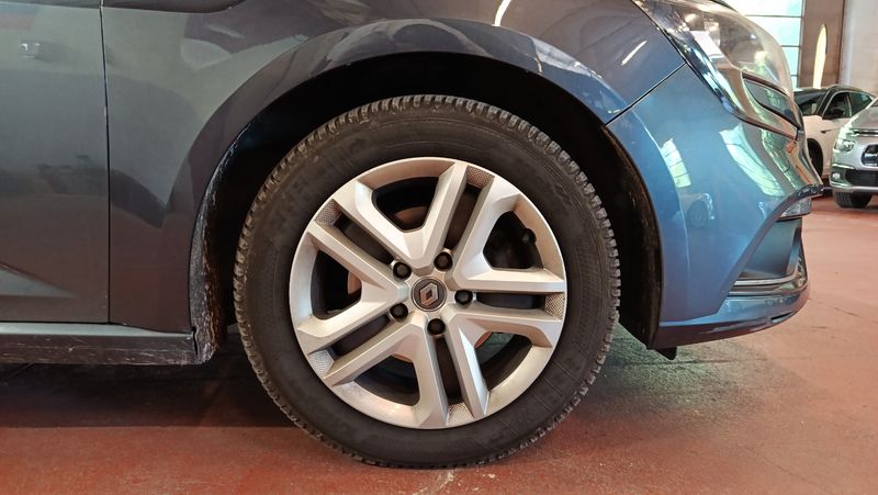Renault Megane 1.2 TCe Energy Zen 2016 – снимка 11
