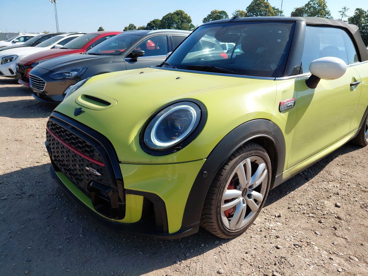 MINI Cabrio John Cooper Works