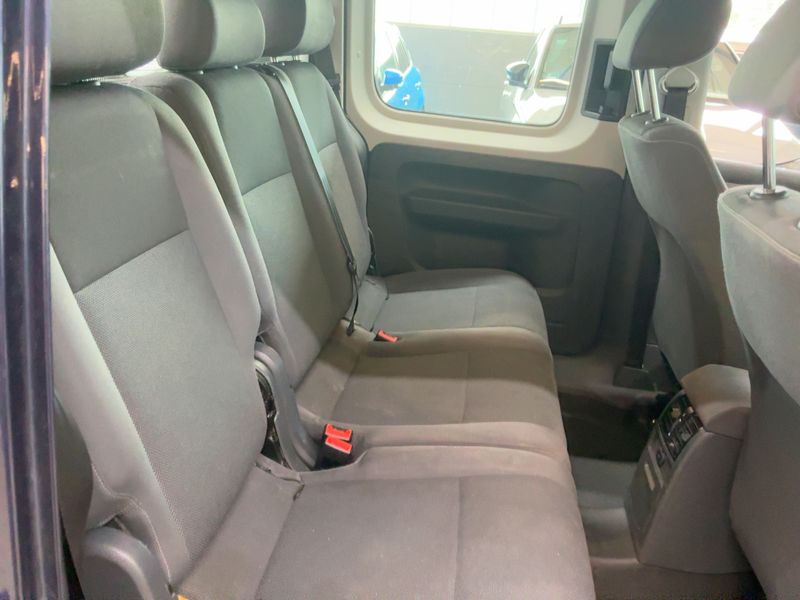 Volkswagen Caddy 1.6 TDI Trendline BlueMotion Tech — zdjęcie 14